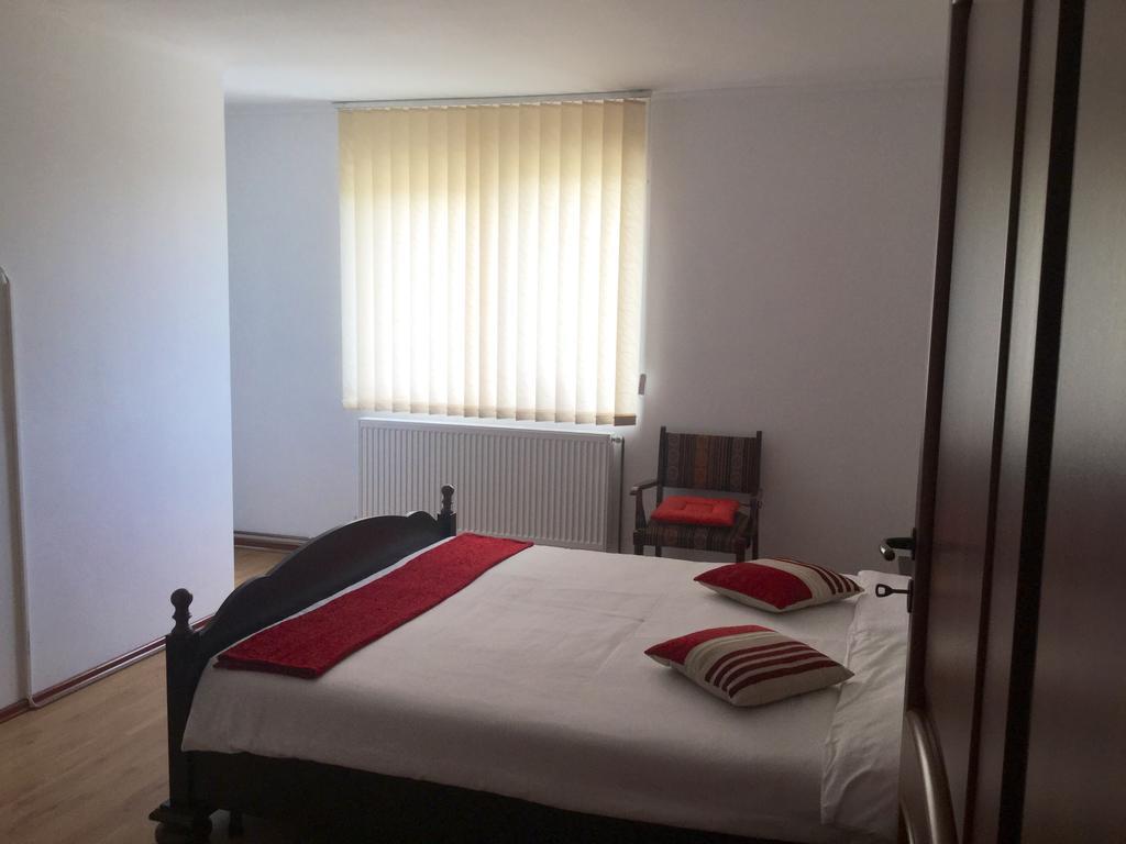 Hotel Casa Bella Turda Esterno foto